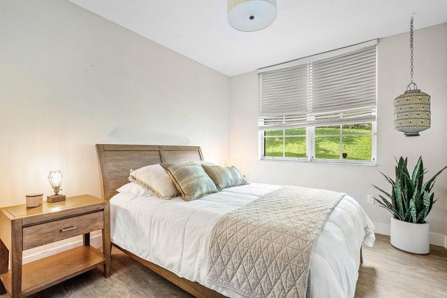 11770 Saint Andrews Place 102, Wellington, FL 33414