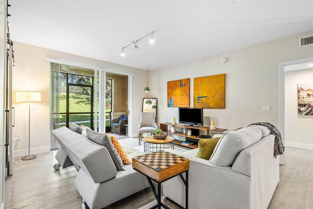 11770 Saint Andrews Place 102, Wellington, FL 33414