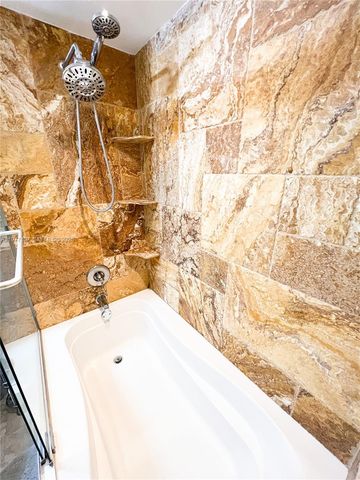 90 Alton Rd 3007, Miami Beach, FL 33139