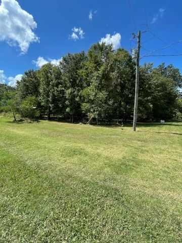 201 Cypress Lakes Circle Circle, Cleveland, TX 77327
