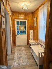 36 BLUFF RD, Earleville, MD 21919