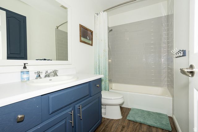 10886 N HIGHLAND CIR, Highland, UT 84003