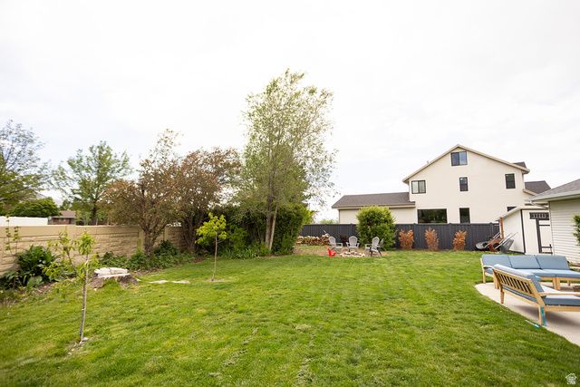 10886 N HIGHLAND CIR, Highland, UT 84003