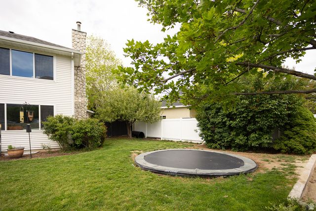 10886 N HIGHLAND CIR, Highland, UT 84003