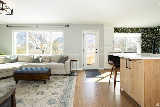 10886 N HIGHLAND CIR, Highland, UT 84003