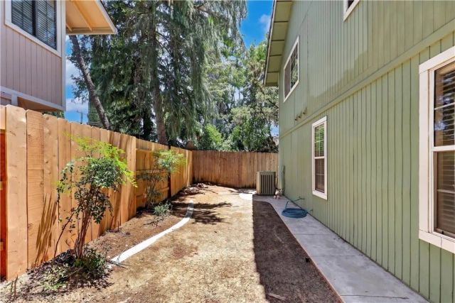 3054 Silver Elm Court, Merced, CA 95340