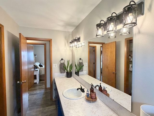 500 Arthur Street, Stanton, ND 58571