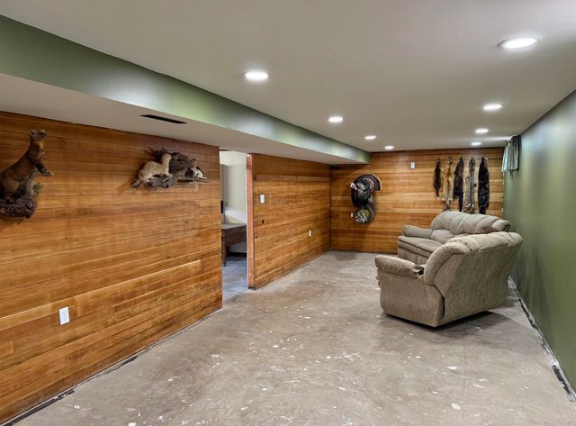 500 Arthur Street, Stanton, ND 58571