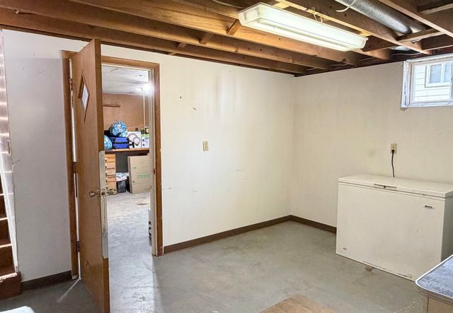 500 Arthur Street, Stanton, ND 58571