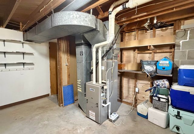 500 Arthur Street, Stanton, ND 58571