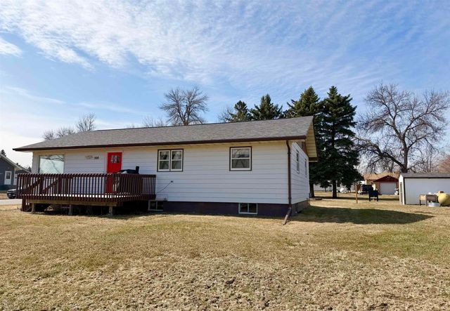 500 Arthur Street, Stanton, ND 58571
