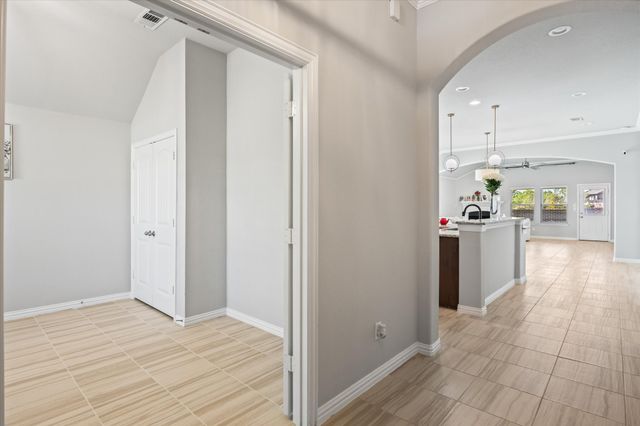 1920 Arroyo Verde Trail, Fort Worth, TX 76131