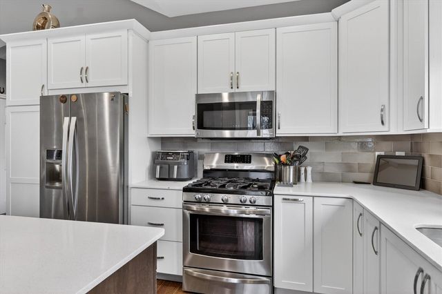 6310 N 32nd Street, Richland, MI 49083