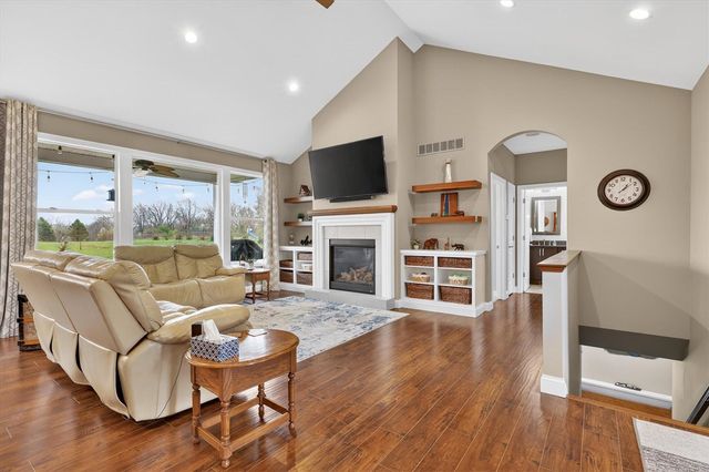 6310 N 32nd Street, Richland, MI 49083