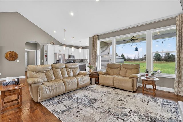 6310 N 32nd Street, Richland, MI 49083