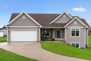 6310 N 32nd Street, Richland, MI 49083