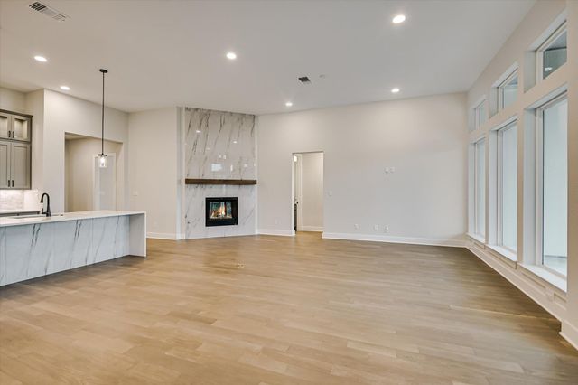 1232 Stormy DR, Georgetown, TX 78628