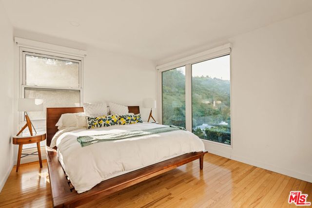 1311 Braeridge Drive, Beverly Hills, CA 90210