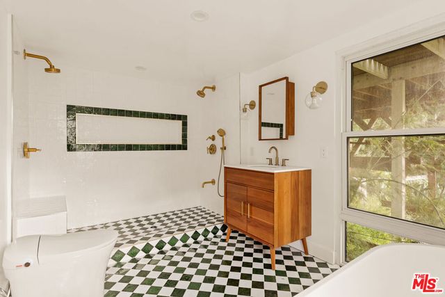 1311 Braeridge Drive, Beverly Hills, CA 90210