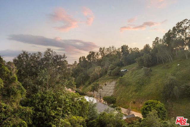 1311 Braeridge Drive, Beverly Hills, CA 90210