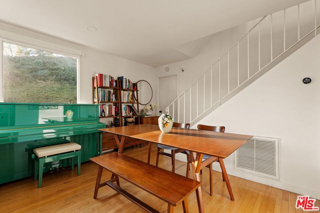 1311 Braeridge Drive, Beverly Hills, CA 90210