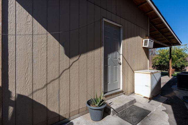 509 Kerr Ave, Modesto, CA 95354