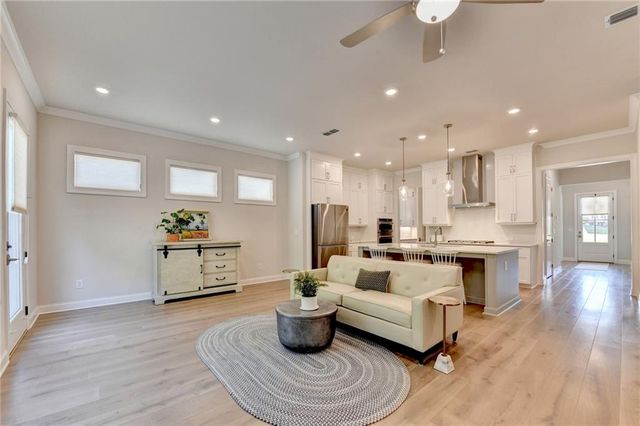 226 Idylwilde Way, Canton, GA 30115