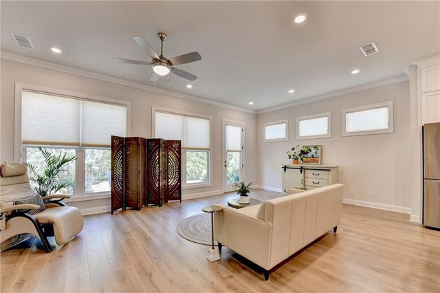 226 Idylwilde Way, Canton, GA 30115