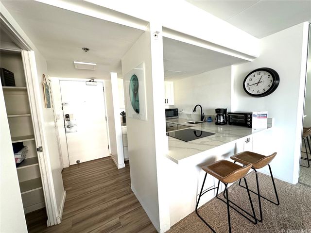 1777 Ala Moana Boulevard 923, Honolulu, HI 96815