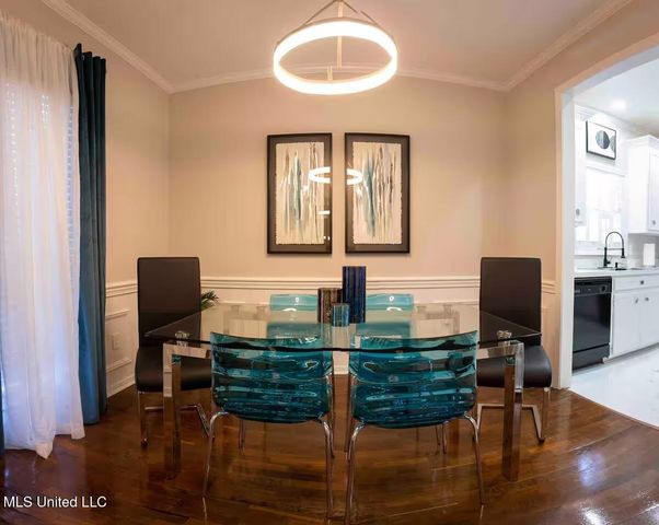 128 N Brighton Drive, Jackson, MS 39211