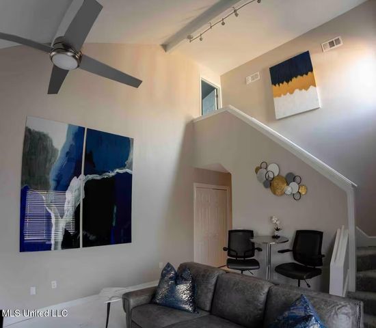 128 N Brighton Drive, Jackson, MS 39211