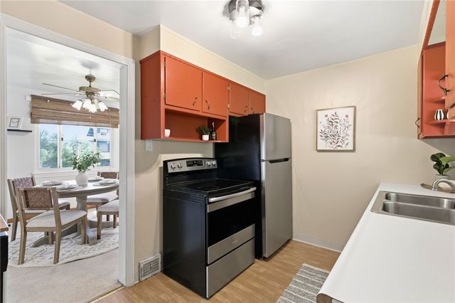 1818 Tyler St, Aliquippa, PA 15001