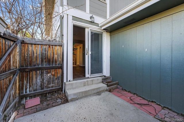 10001 E Evans 42B, Aurora, CO 80247