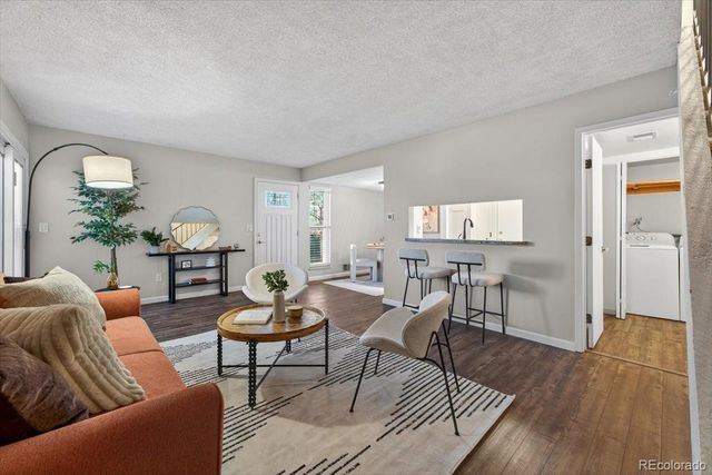 10001 E Evans 42B, Aurora, CO 80247