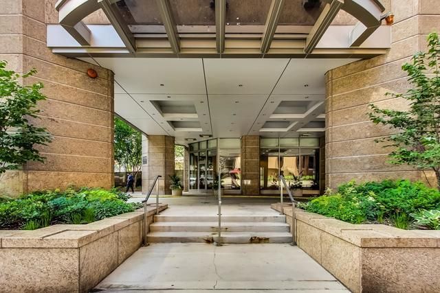 222 N Columbus Drive 3805, Chicago, IL 60601