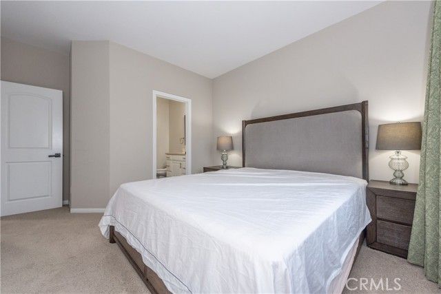 126 Rose Arch, Irvine, CA 92620