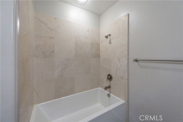 126 Rose Arch, Irvine, CA 92620