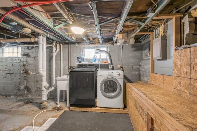 543 Gotzian Street, Saint Paul, MN 55106