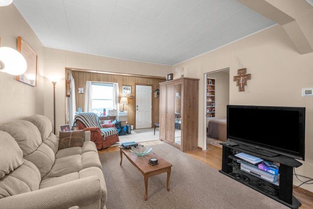 543 Gotzian Street, Saint Paul, MN 55106