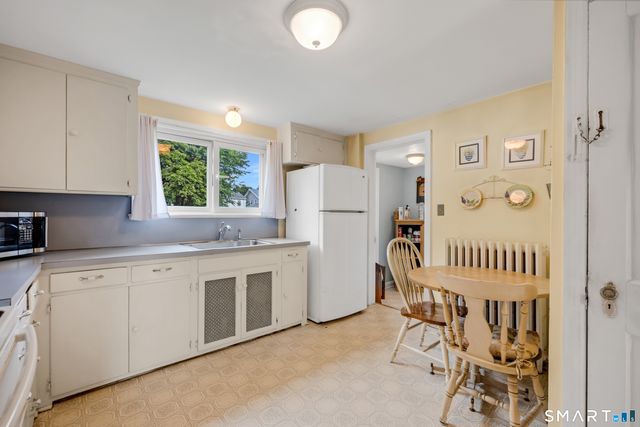 44 Stillman Road, Wethersfield, CT 06109