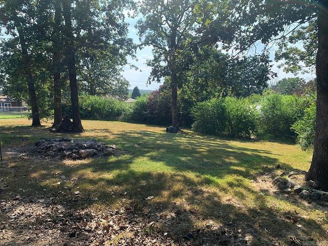 151 Fulbright Dr, Mountain Home, AR 72653