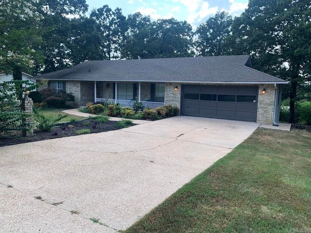 151 Fulbright Dr, Mountain Home, AR 72653
