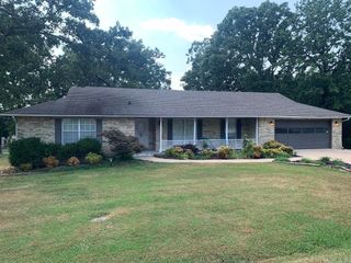 151 Fulbright Dr, Mountain Home, AR 72653