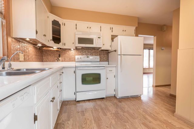 105 Kentucky Avenue, Hoffman, MN 56339