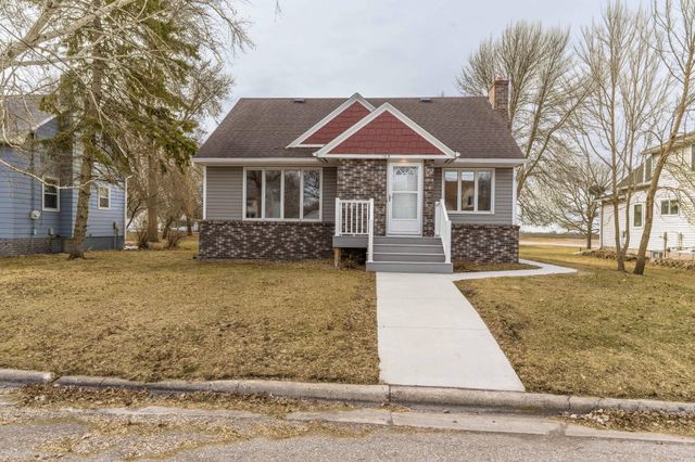 105 Kentucky Avenue, Hoffman, MN 56339
