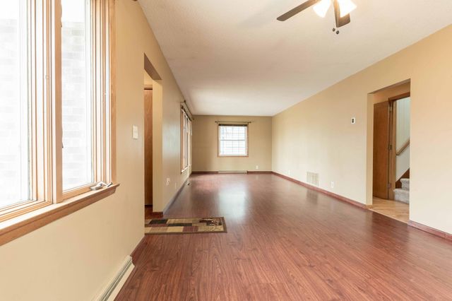 105 Kentucky Avenue, Hoffman, MN 56339