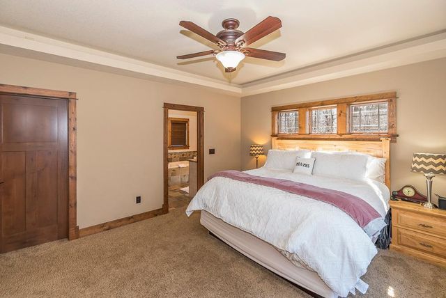 5044 Mary Allen Lane, Brainerd, MN 56401