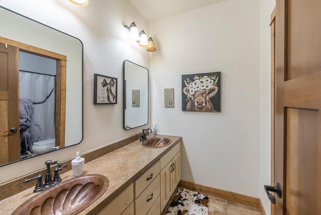 5044 Mary Allen Lane, Brainerd, MN 56401