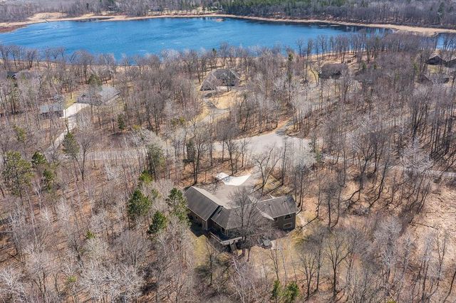 5044 Mary Allen Lane, Brainerd, MN 56401