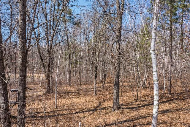 5044 Mary Allen Lane, Brainerd, MN 56401